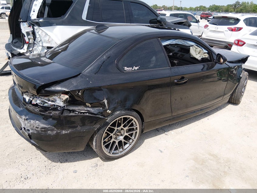 2011 BMW 1 series VIN WBAUC9C54BVM10257 IAAI salvage auction — FRONT END, Salvage (Illinois), sold $925 on 2026-07-14 (photo 4)
