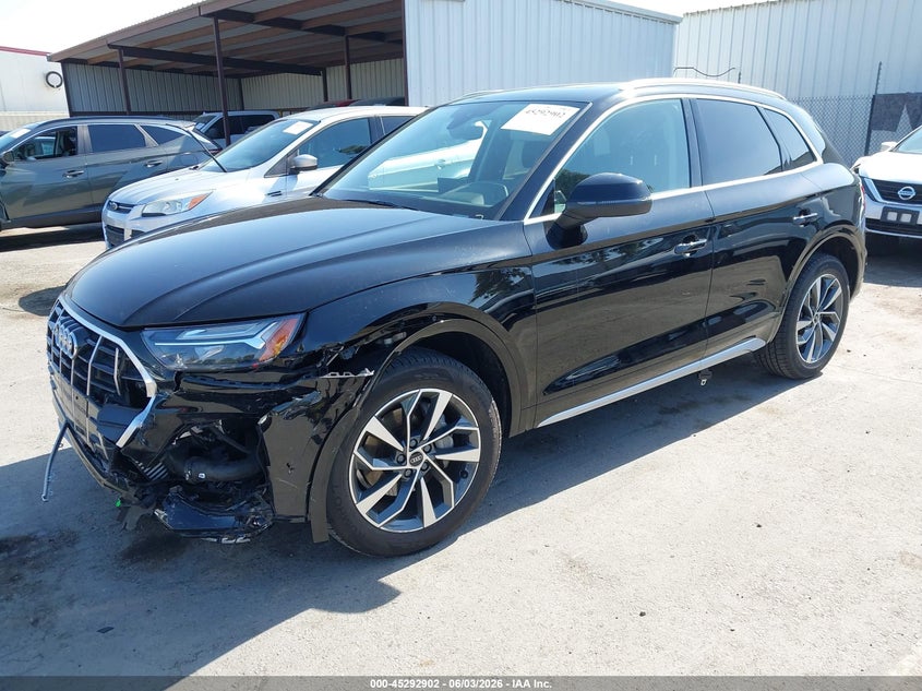 2021 Audi Q5 VIN WA1AAAFY6M2030550 IAAI salvage auction — LEFT FRONT, Salvage Title, sold $11,250 on 2026-07-27 (photo 2)