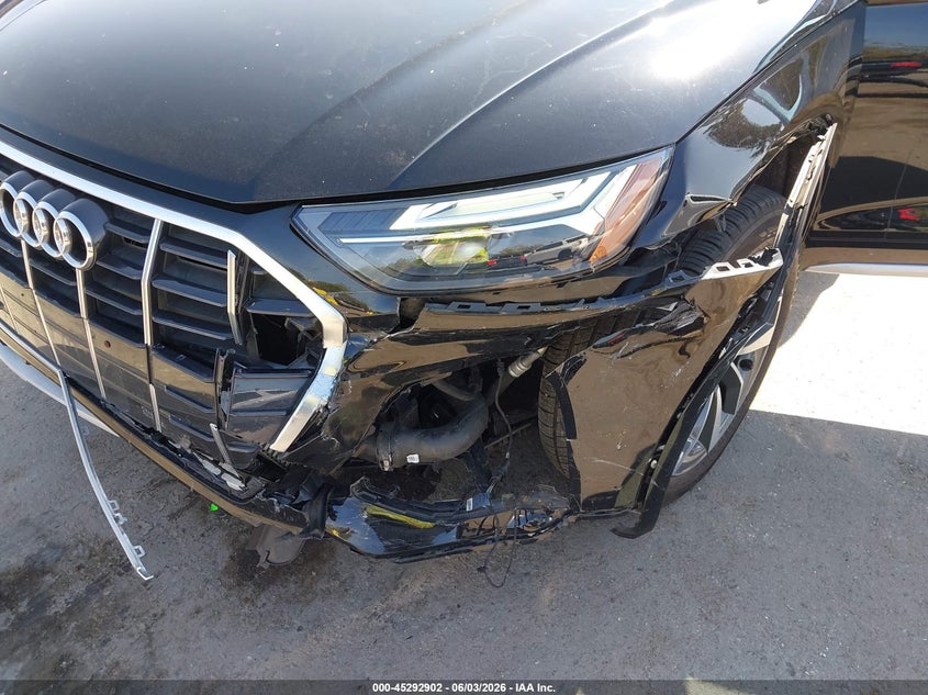 2021 Audi Q5 VIN WA1AAAFY6M2030550 IAAI salvage auction — LEFT FRONT, Salvage Title, sold $11,250 on 2026-07-27 (photo 6)