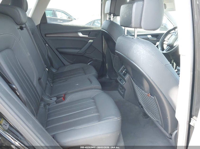 2021 Audi Q5 VIN WA1AAAFY6M2030550 IAAI salvage auction — LEFT FRONT, Salvage Title, sold $11,250 on 2026-07-27 (photo 8)