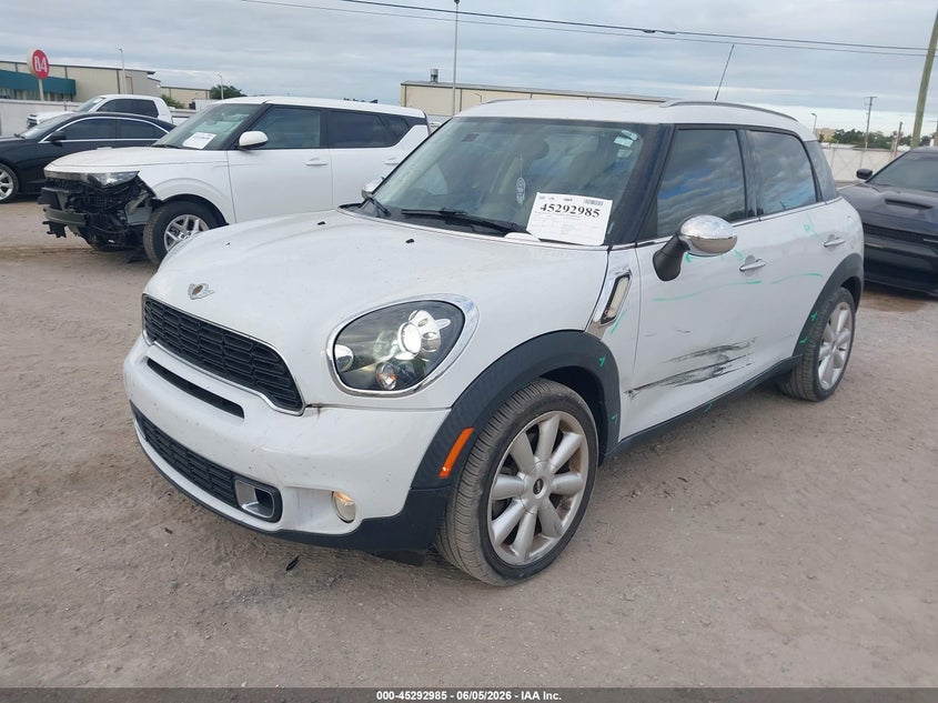 2014 Mini Countryman VIN WMWZC3C58EWT00555 IAAI salvage auction — LEFT SIDE, Salvage Title, sold $2,450 on 2026-07-07 (photo 2)