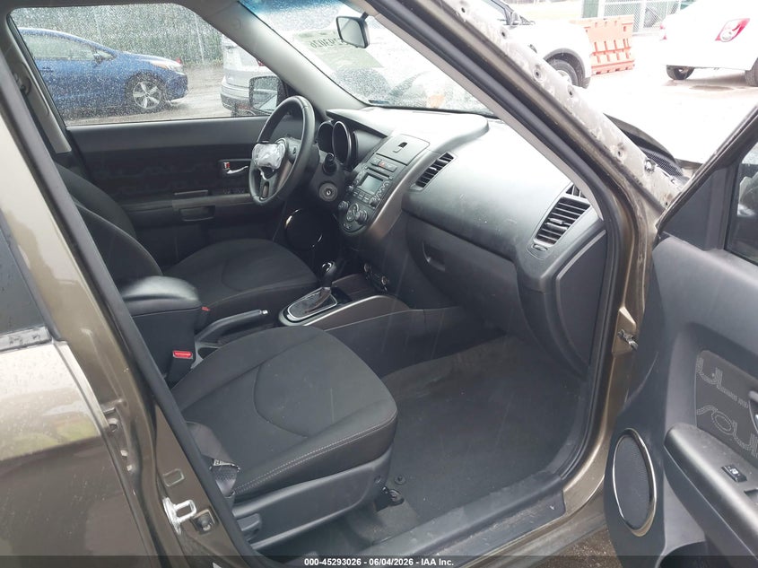2012 Kia Soul VIN KNDJT2A64C7401881 IAAI salvage auction — RIGHT FRONT, Salvage (Kansas), sold $300 on 2026-07-24 (photo 5)