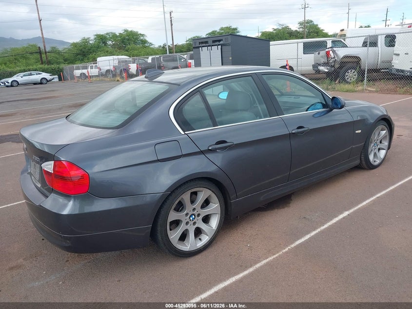 2006 BMW 3 series VIN WBAVB33586KS33739 IAAI salvage auction — NORMAL WEAR, Clear (Hawaii), sold $1,900 on 2026-08-04 (photo 4)