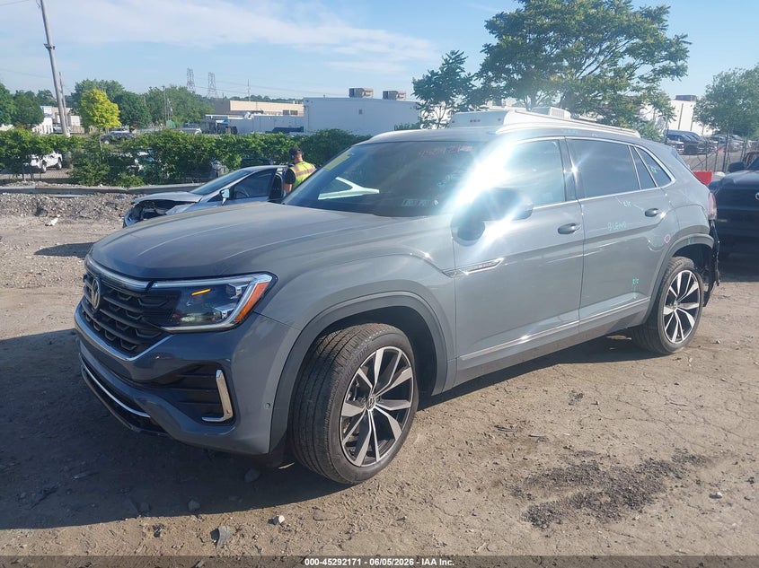2024 Volkswagen Atlas cross sport VIN 1V2FE2CA3RC255456 IAAI salvage auction — LEFT REAR, Salvage Title, sold $19,200 on 2026-07-24 (photo 2)