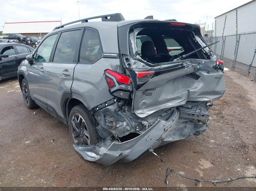 2026 Subaru Forester VIN 4S4SLSR78T3066418 IAAI salvage auction — REAR END, Salvage Title, sold $10,400 on 2026-07-22 (photo 3)