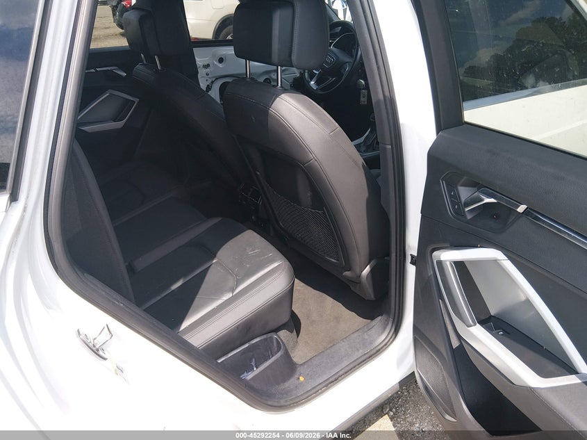 2021 Audi Q3 VIN WA1AUCF37M1064350 IAAI salvage auction — FRONT END, Salvage (South Carolina), sold $4,300 on 2026-07-25 (photo 8)