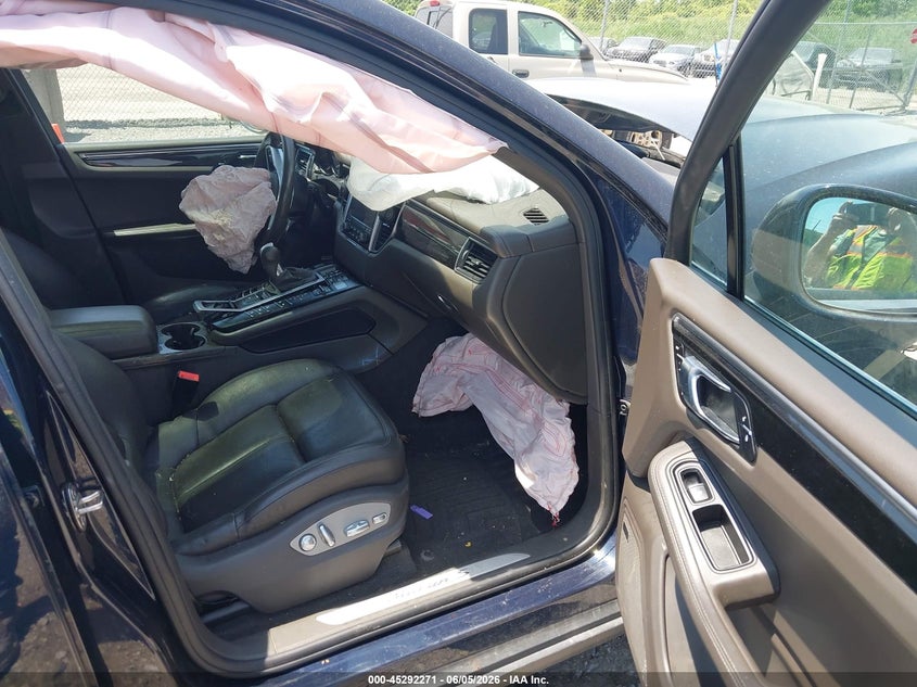 2018 Porsche Macan VIN WP1AB2A53JLB37050 IAAI salvage auction — FRONT END, Salvage Title, sold $25 on 2026-07-23 (photo 5)