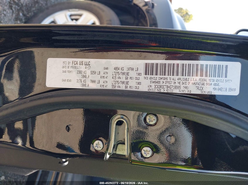 2017 Ram 3500 VIN 3C63R3CT8HG718985 IAAI salvage auction — ROOF, Sf97 (California), sold $16,100 on 2026-07-28 (photo 9)