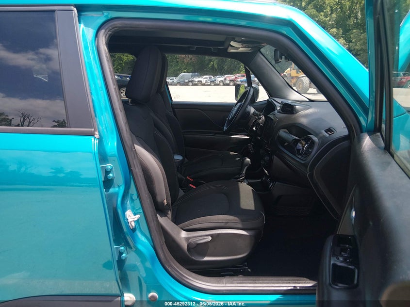 2022 Jeep Renegade VIN ZACNJDE11NPP00541 IAAI salvage auction — HAIL, Salvage (Kansas), sold $475 on 2026-07-29 (photo 5)