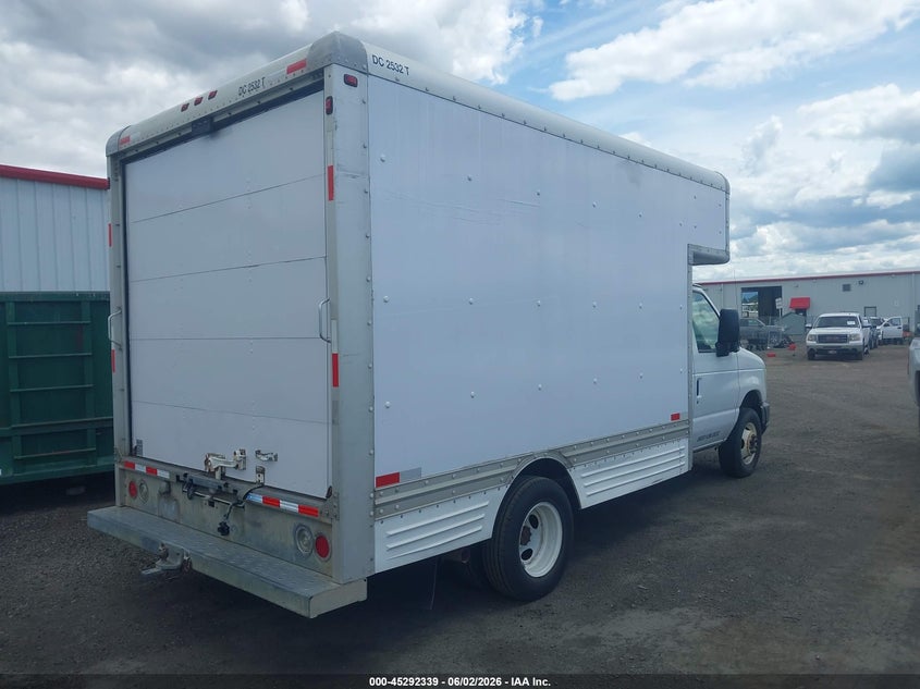 2008 Ford E-450 VIN 1FDXE45S08DB20463 IAAI salvage auction — UNKNOWN, Clear (Arizona), sold $25 on 2026-07-09 (photo 4)