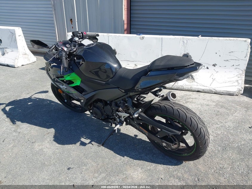 2023 Kawasaki Ex VIN JKAEXKH10PDAN4215 IAAI salvage auction — FRONT END, Salvage Title, sold $675 on 2026-07-08 (photo 3)