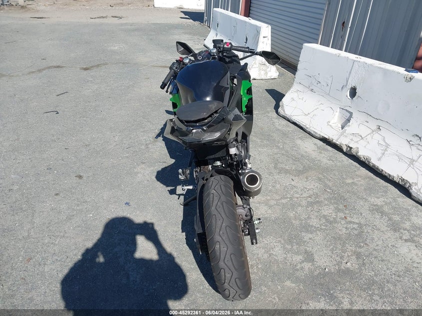 2023 Kawasaki Ex VIN JKAEXKH10PDAN4215 IAAI salvage auction — FRONT END, Salvage Title, sold $675 on 2026-07-08 (photo 6)