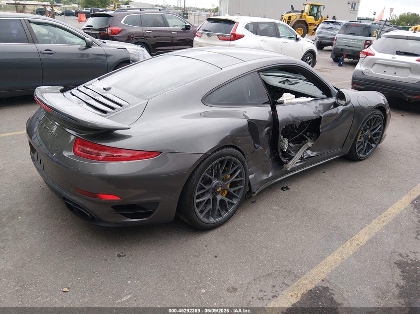 2016 Porsche 911 VIN WP0AD2A93GS166187 IAAI salvage auction — RIGHT SIDE, Salvage (Utah), sold $72,500 on 2026-07-20 (photo 4)
