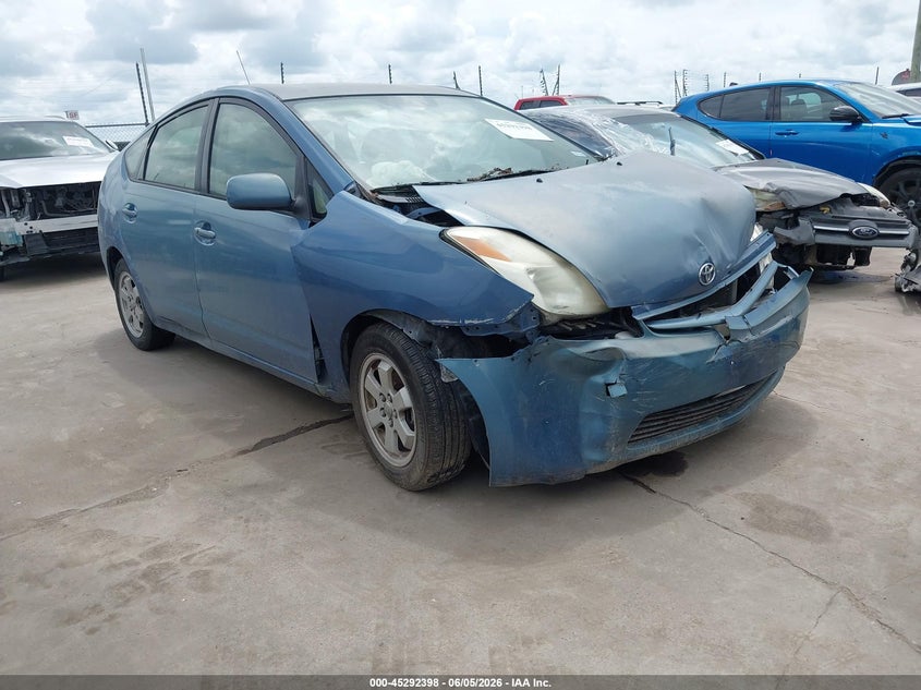 2004 Toyota Prius VIN JTDKB22U840023658 IAAI salvage auction — LEFT FRONT, Salvage (Texas), sold $250 on 2026-07-07 (photo 1)