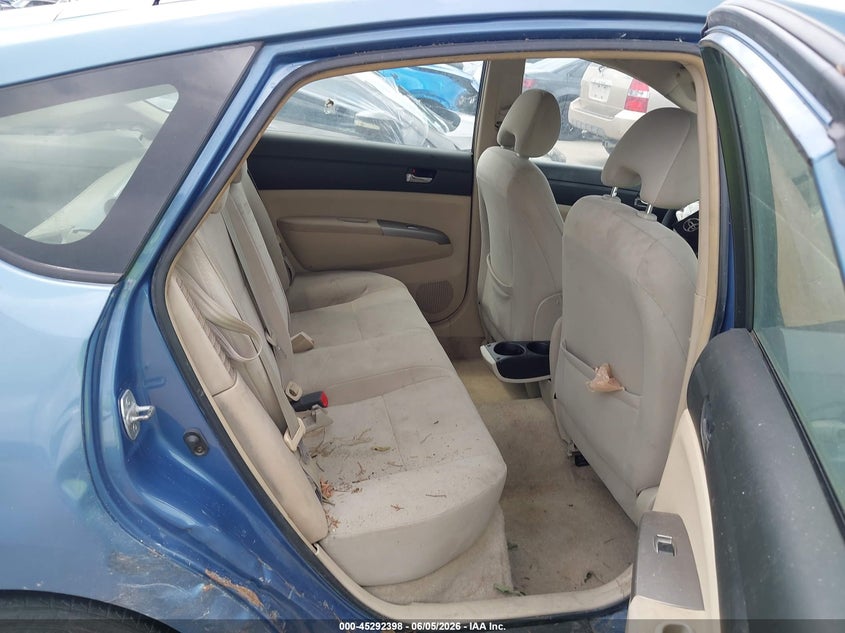 2004 Toyota Prius VIN JTDKB22U840023658 IAAI salvage auction — LEFT FRONT, Salvage (Texas), sold $250 on 2026-07-07 (photo 8)