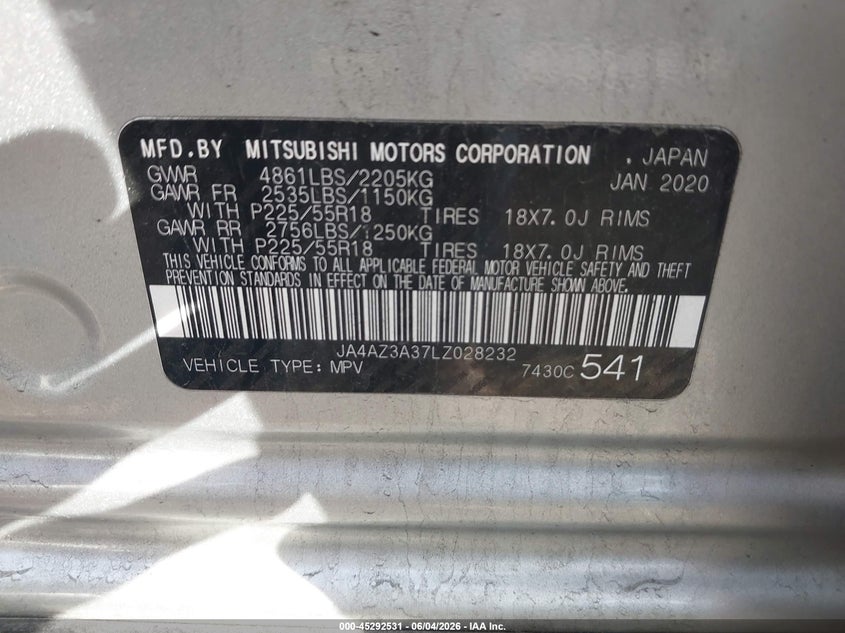 2020 Mitsubishi Outlander VIN JA4AZ3A37LZ028232 IAAI salvage auction — SIDE, Salvage Title, sold $25 on 2026-07-31 (photo 9)