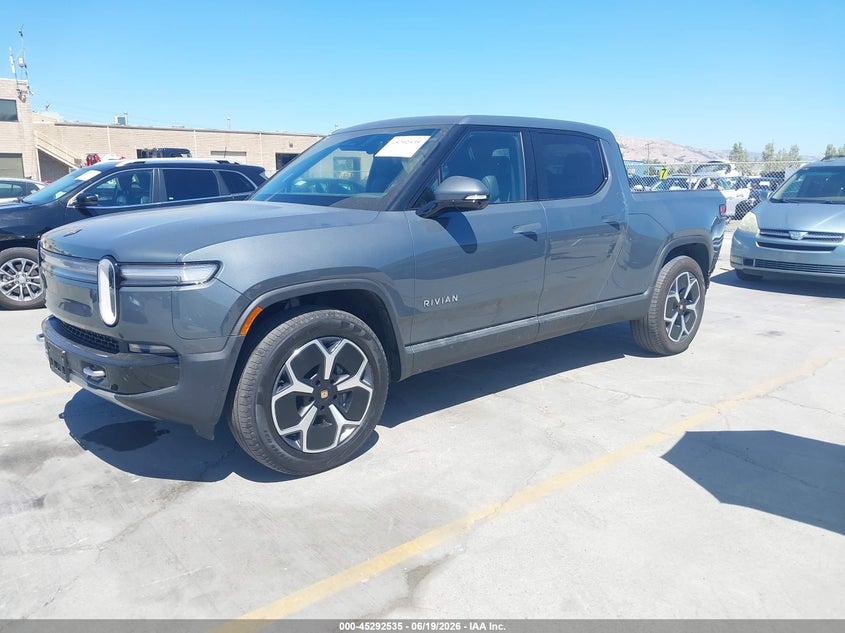 2025 Rivian R1t VIN 7FCTGBAA0SN042275 IAAI salvage auction — REAR END, Salvage (California), sold $41,000 on 2026-08-03 (photo 2)