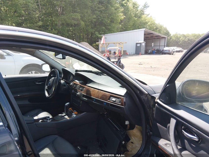 2011 BMW 3 series VIN WBAPL5C54BA920752 IAAI salvage auction — FRONT END, Salvage (Massachusetts), sold $400 on 2026-07-28 (photo 5)