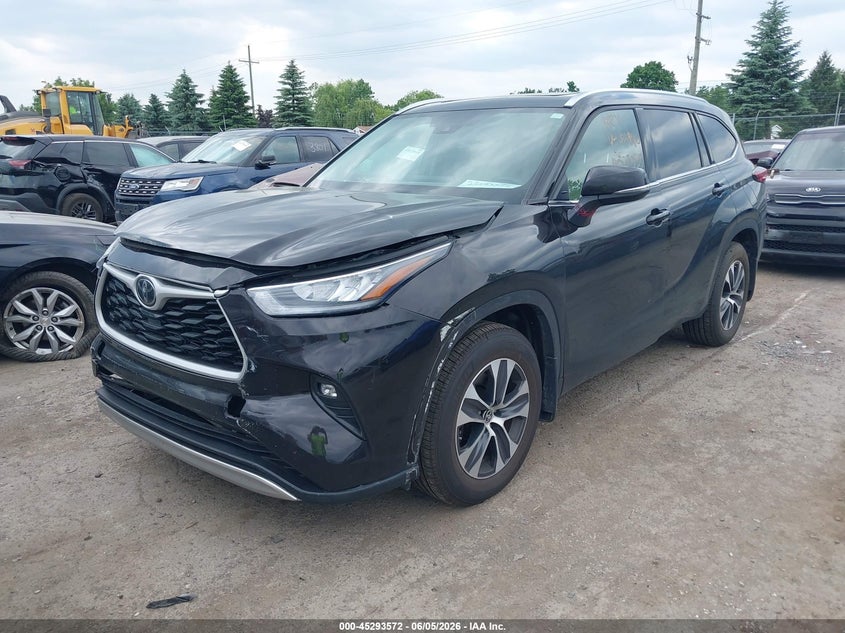 2020 Toyota Highlander VIN 5TDHZRBHXLS035940 IAAI salvage auction — FRONT END, Salvage Title, sold $13,100 on 2026-07-16 (photo 2)
