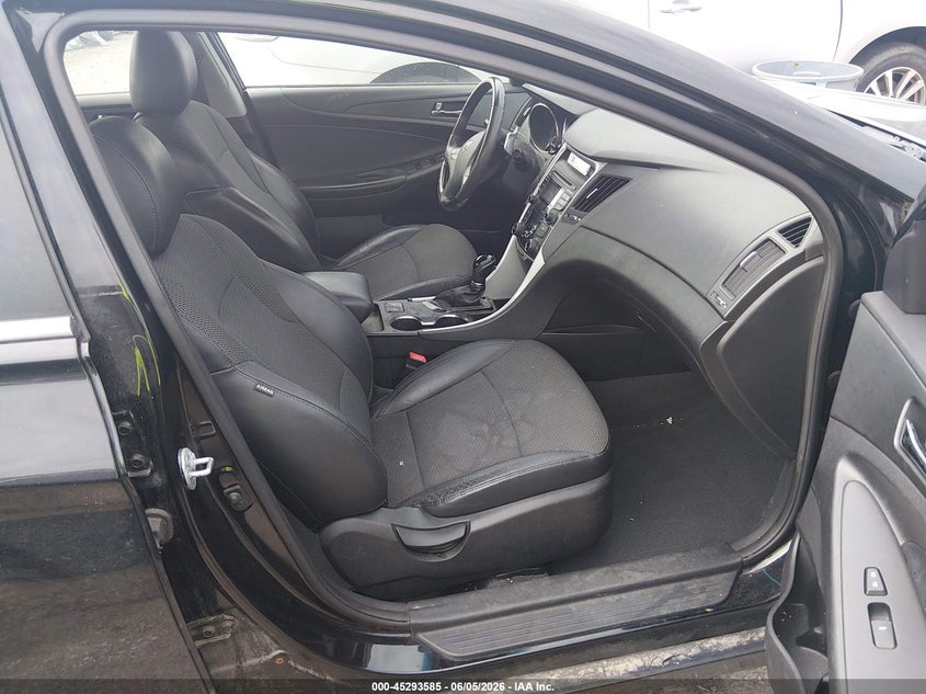 2013 Hyundai Sonata VIN 5NPEC4AC6DH623659 IAAI salvage auction — NORMAL WEAR, Salvage Title, sold $300 on 2026-07-14 (photo 5)