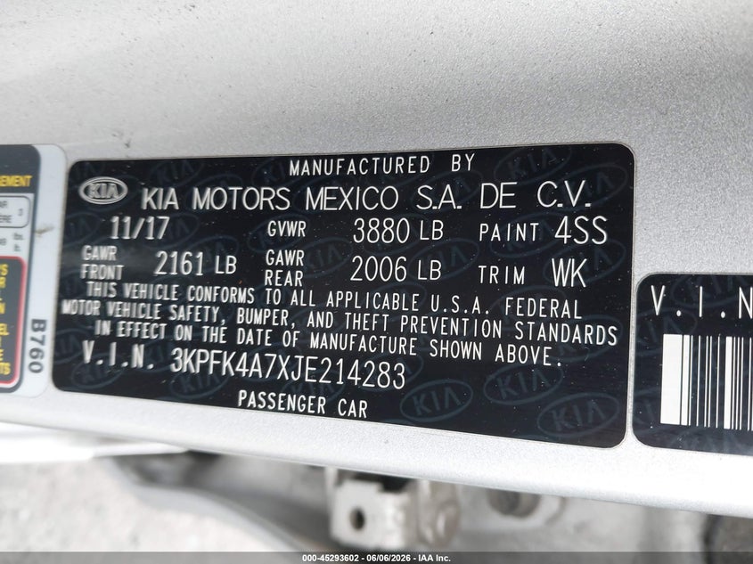 2018 Kia Forte VIN 3KPFK4A7XJE214283 IAAI salvage auction — NORMAL WEAR, Salvage Title, sold $525 on 2026-07-09 (photo 9)