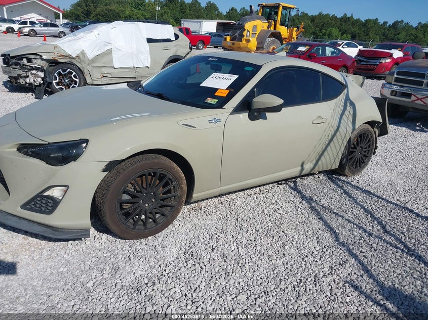 2016 Scion Fr-s VIN JF1ZNAA10G8706117 IAAI salvage auction — REAR END, Salvage Title, sold $250 on 2026-07-09 (photo 2)
