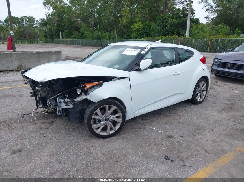 2016 Hyundai Veloster VIN KMHTC6AD2GU256406 IAAI salvage auction — FRONT END, Salvage Title, sold $200 on 2026-07-20 (photo 2)