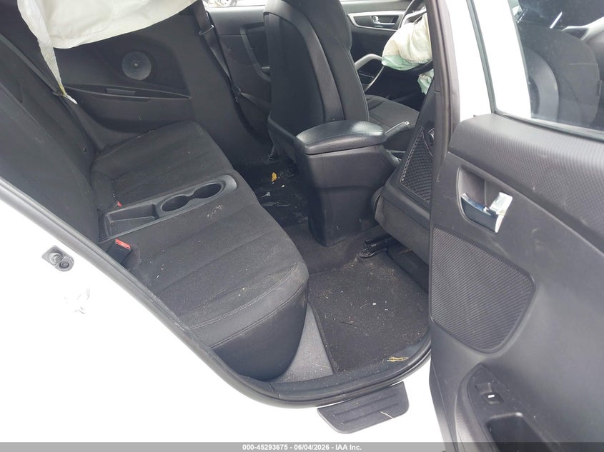 2016 Hyundai Veloster VIN KMHTC6AD2GU256406 IAAI salvage auction — FRONT END, Salvage Title, sold $200 on 2026-07-20 (photo 8)