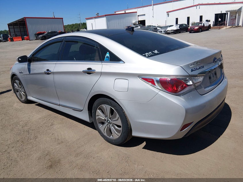 2015 Hyundai Sonata VIN KMHEC4A4XFA119291 IAAI salvage auction — NORMAL WEAR, Clear (Florida), sold $550 on 2026-07-15 (photo 3)