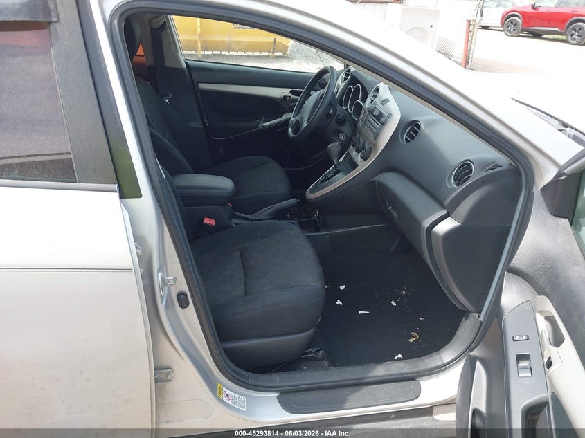 2009 Pontiac Vibe VIN 5Y2SP67009Z425028 IAAI salvage auction — NORMAL WEAR, Clear (Illinois), sold $475 on 2026-07-13 (photo 5)