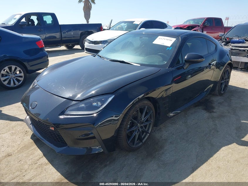 2023 Toyota Gr 86 VIN JF1ZNBE17P9761609 IAAI salvage auction — UNKNOWN, Wait Title, sold $14,600 on 2026-08-12 (photo 2)