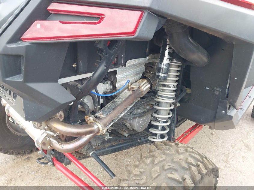 2022 Polaris Rzr VIN 3NSMAZ925NF351775 IAAI salvage auction — ROLLOVER, Original (Texas), sold $7,700 on 2026-07-28 (photo 8)