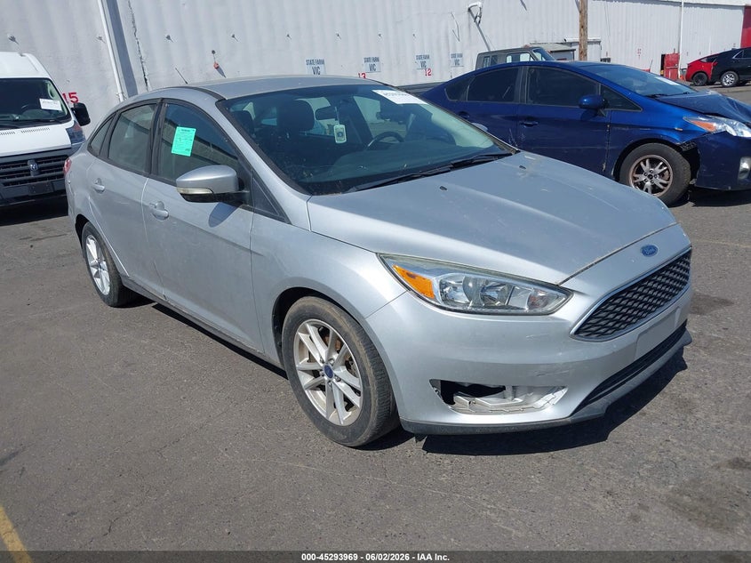 2015 Ford Focus VIN 1FADP3F28FL370133 IAAI salvage auction — FRONT & REAR, Salvage (Oregon), sold $525 on 2026-07-09 (photo 1)