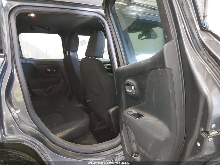2021 Jeep Renegade VIN ZACNJDBB4MPM48392 IAAI salvage auction — REAR END, Salvage Title, sold $1,900 on 2026-07-13 (photo 8)