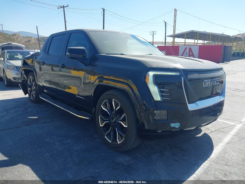 2025 Gmc SIERRA VIN 1GT40LEL8SU401684 IAAI salvage auction — REAR END, Salvage Title, sold $38,600 on 2026-08-19 (photo 1)