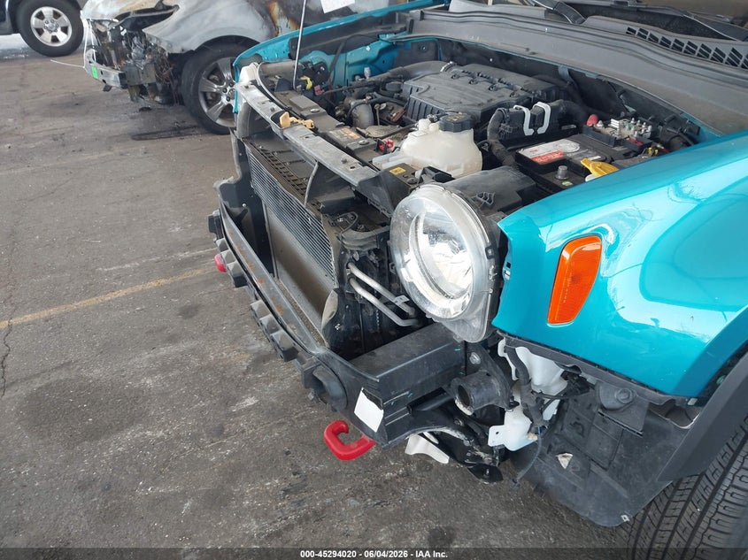 2021 Jeep Renegade VIN ZACNJDC13MPM29080 IAAI salvage auction — FRONT END, Salvage Title, sold $2,850 on 2026-07-31 (photo 6)