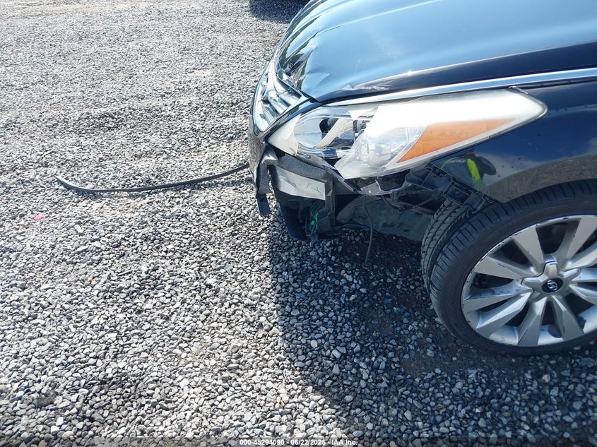 2014 Hyundai Azera VIN KMHFH4JG0EA349811 IAAI salvage auction — LEFT FRONT, Salvage (North Carolina), sold $1,300 on 2026-07-31 (photo 6)