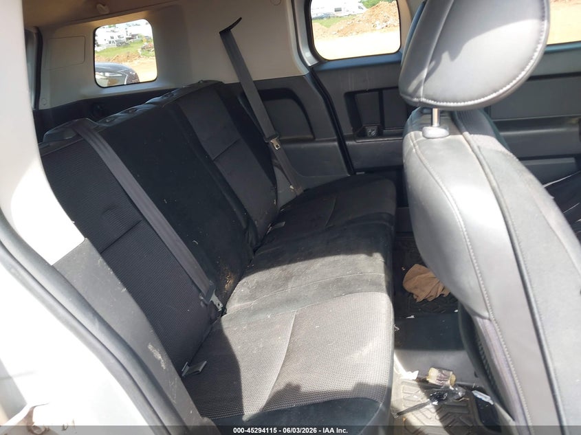 2008 Toyota Fj cruiser VIN JTEBU11FX8K027479 IAAI salvage auction — HAIL, Clear (Missouri), sold $4,875 on 2026-07-30 (photo 8)