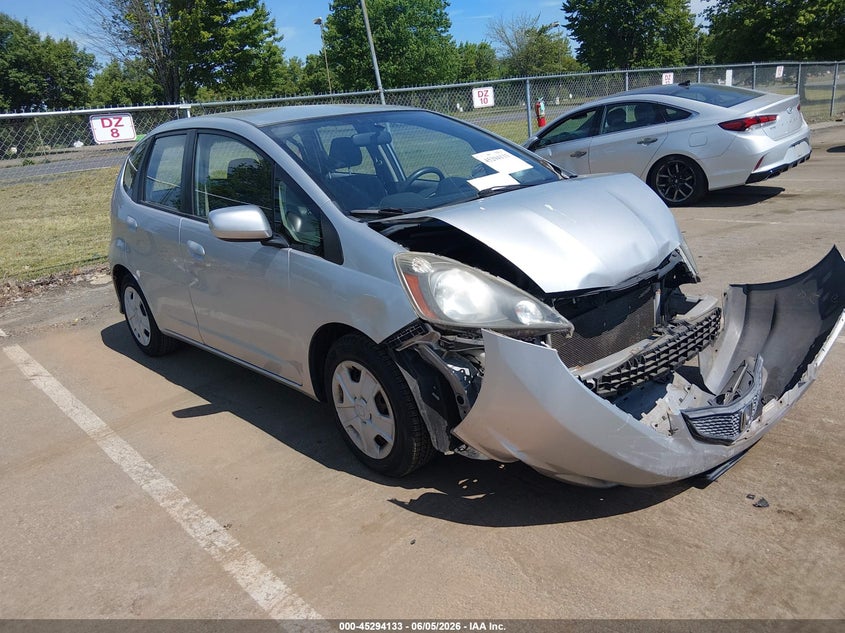 2013 Honda Fit VIN JHMGE8H31DC005207 IAAI salvage auction — FRONT END, Salvage (New Jersey), sold $950 on 2026-07-31 (photo 1)