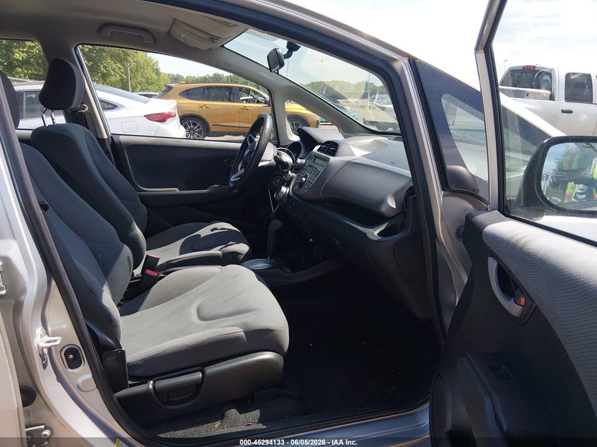 2013 Honda Fit VIN JHMGE8H31DC005207 IAAI salvage auction — FRONT END, Salvage (New Jersey), sold $950 on 2026-07-31 (photo 5)