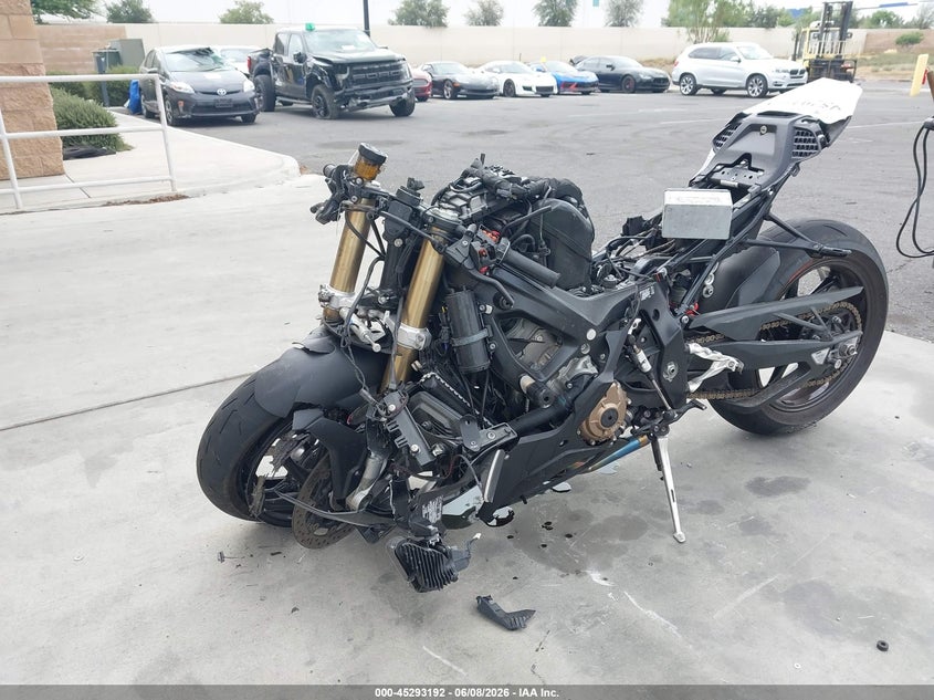2022 BMW S 1000 VIN WB10E2302N6F31858 IAAI salvage auction — ALL OVER, Salvage Title, sold $1,150 on 2026-07-17 (photo 2)