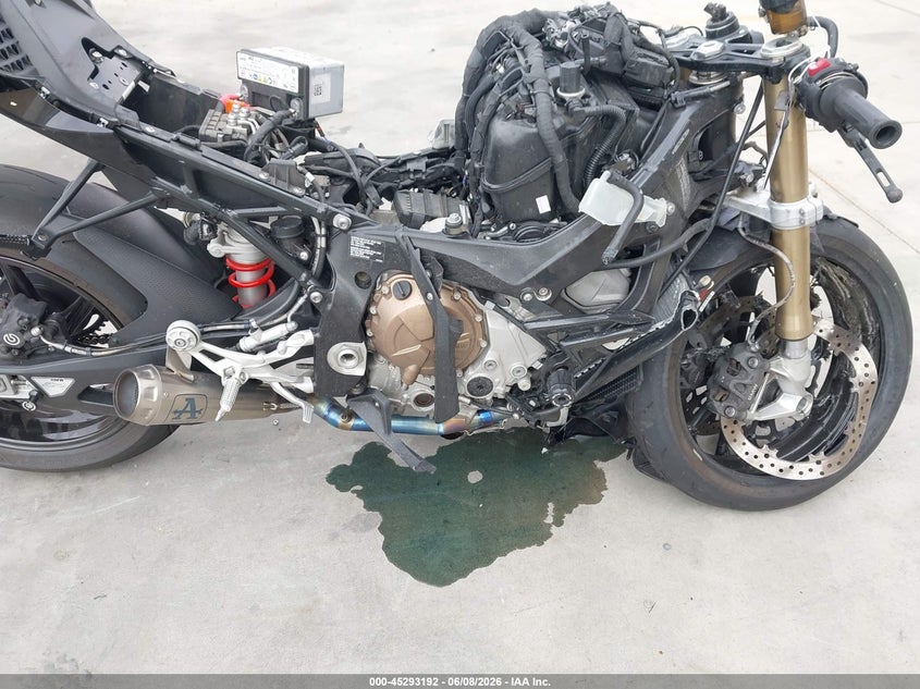 2022 BMW S 1000 VIN WB10E2302N6F31858 IAAI salvage auction — ALL OVER, Salvage Title, sold $1,150 on 2026-07-17 (photo 8)