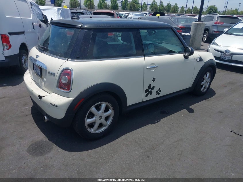 2009 Mini Cooper VIN WMWMF33539TW77786 IAAI salvage auction — REAR END, Salvage Certificate (California), sold $650 on 2026-07-12 (photo 4)