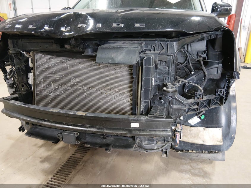 2021 Kia Telluride VIN 5XYP3DHC3MG113467 IAAI salvage auction — FRONT END, Salvage Title, sold $5,100 on 2026-07-16 (photo 6)