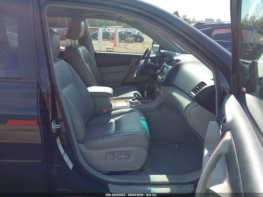 2009 Toyota Highlander VIN JTEES42A392137847 IAAI salvage auction — RIGHT FRONT, Clear (Indiana), sold $2,050 on 2026-07-16 (photo 5)
