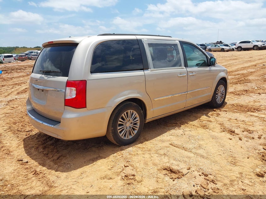 2015 Chrysler Town & country VIN 2C4RC1CG0FR645646 IAAI salvage auction — HAIL, Salvage Title, sold $2,050 on 2026-08-24 (photo 4)