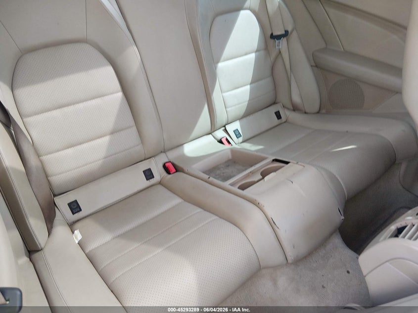 2012 Mercedes-benz C-klasse VIN WDDGJ4HB7CF884048 IAAI salvage auction — NORMAL WEAR, Original (Texas), sold $875 on 2026-07-20 (photo 8)