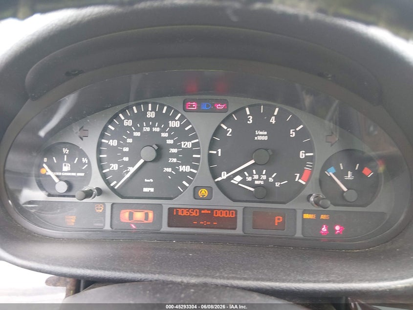 2004 BMW 3 series VIN WBAEU334X4PM61095 IAAI salvage auction — NORMAL WEAR, Clear (Delaware), sold $300 on 2026-07-20 (photo 7)