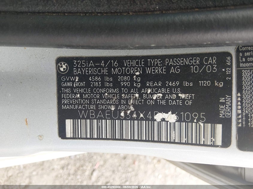 2004 BMW 3 series VIN WBAEU334X4PM61095 IAAI salvage auction — NORMAL WEAR, Clear (Delaware), sold $300 on 2026-07-20 (photo 9)