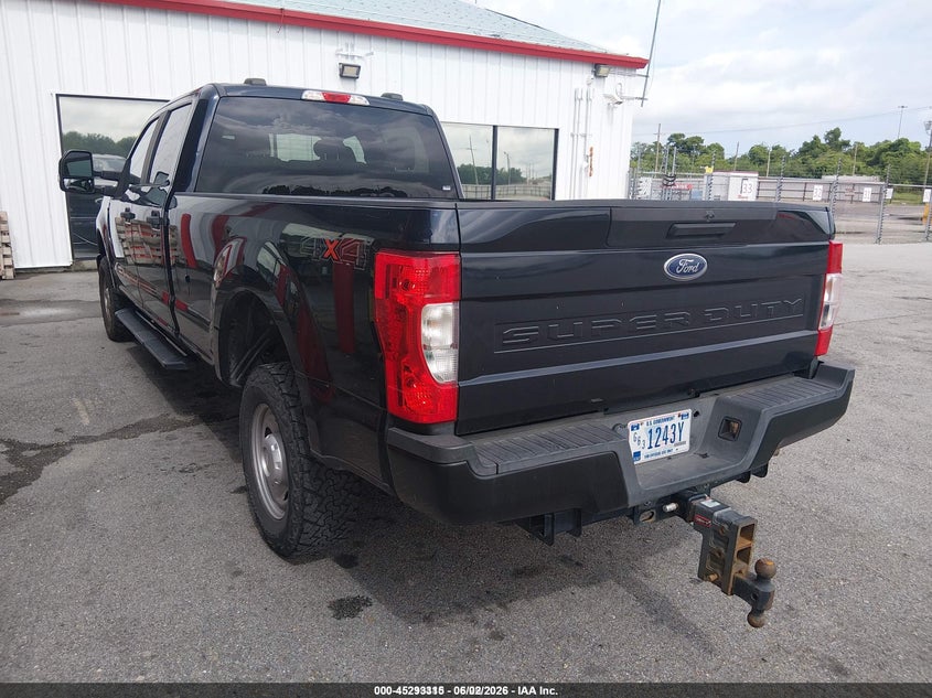 2022 Ford VIN 1FT8W3B67NEC71636 IAAI salvage auction — NORMAL WEAR, Sf97 (Washington), sold $23,600 on 2026-07-09 (photo 3)